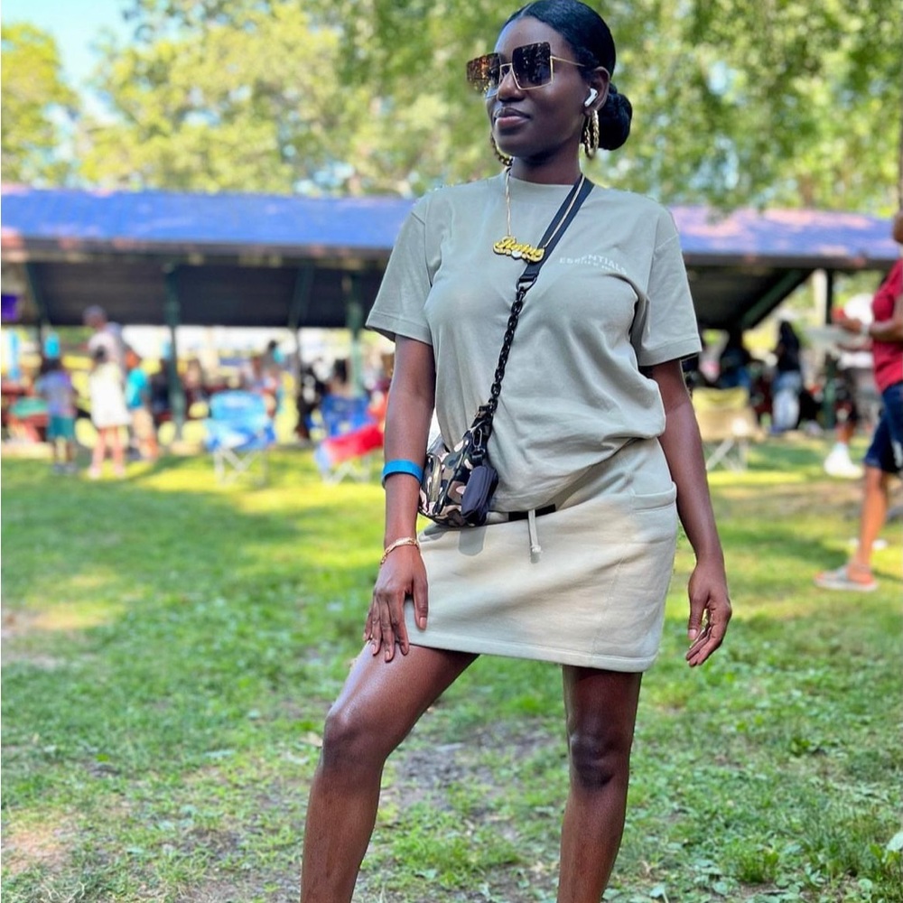 Essentials T-Shirt & Skirt